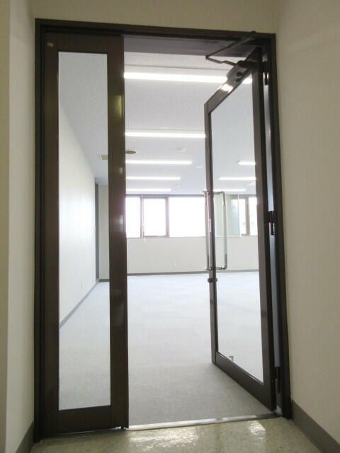 Office for Rent in Esuke Nakamachi Building, Fukushima City - Thumbnail 2