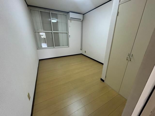 3DK Apartment for Rent in Tateyama, Chiba - 50,000 Yen - Thumbnail 4