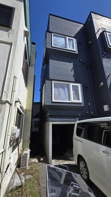 Apartment Building for Sale in Toyohira-ku, Sapporo - Thumbnail 3