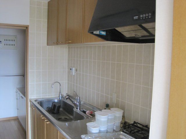 3LDK Apartment for Rent in Tama, Tokyo - Prince Heights - Thumbnail 3