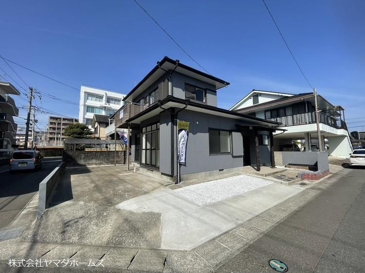 Renovated 3LDK House with Parking in Miyazaki City - Main Image