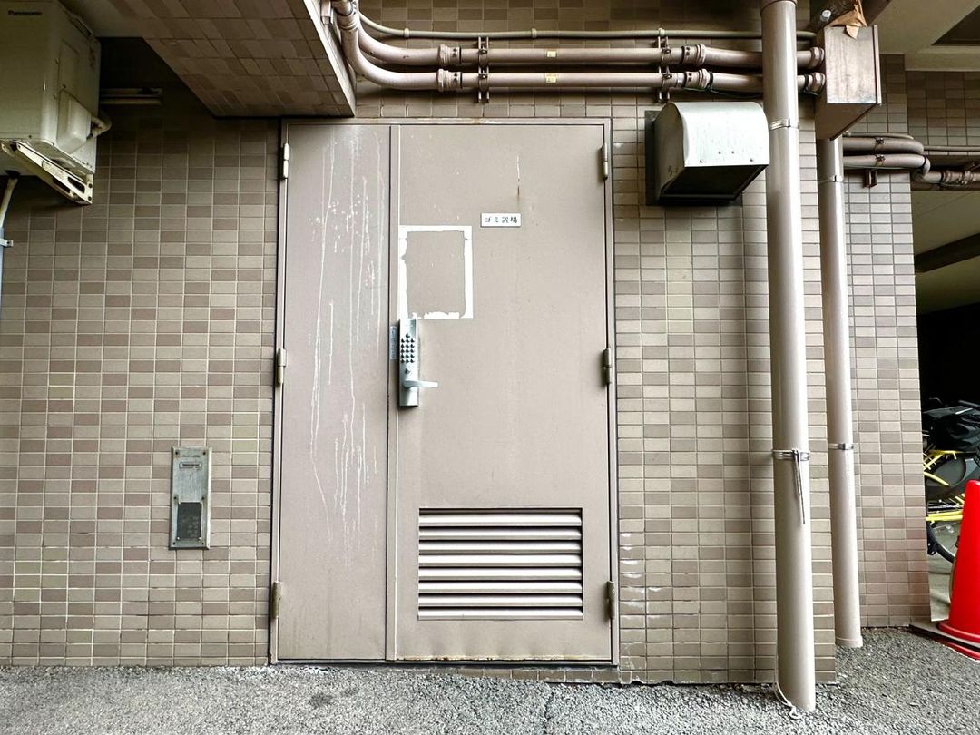 2SLDK Apartment for Sale in Adachi-ku, Tokyo - 68.64 sqm - Thumbnail 4