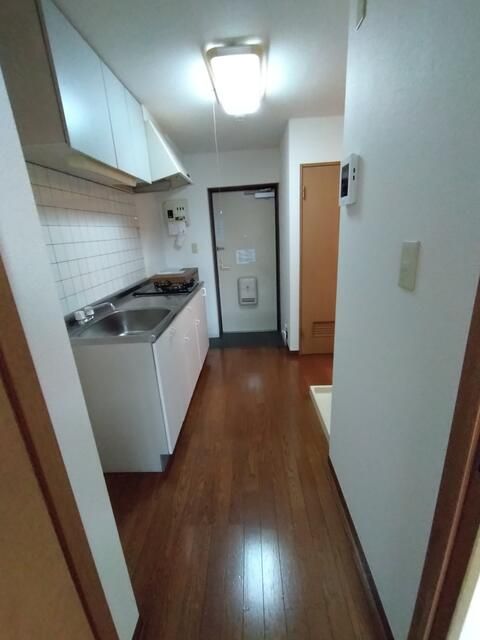 1K Apartment for Rent in Sendai, Miyagi – 25.20 sqm - Thumbnail 4