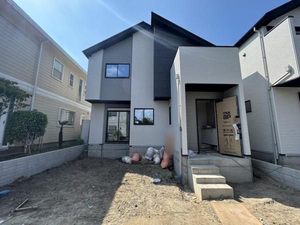 New 3LDK House in Makuhari, Chiba City for Sale - Thumbnail 4