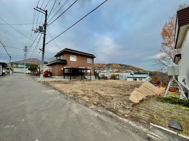 Residential Land for Sale in Minami Ward, Sapporo - 343.93 sqm - Thumbnail 3