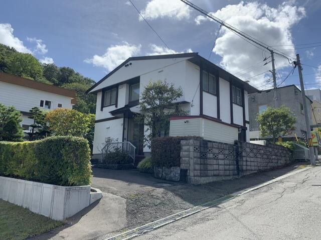 Land for Sale in Maruyama, Sapporo, Hokkaido - 327.64 sqm - Thumbnail 2