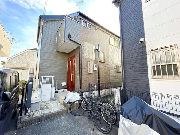 4LDK Wooden House for Sale in Fussa, Tokyo - 87.48㎡ - Thumbnail 2