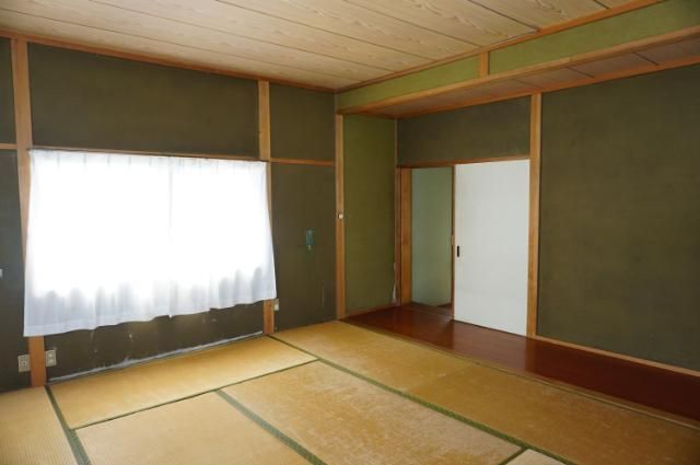 1969 7DK House on 267sqm Land in Fukuyama, Hiroshima - Image 22