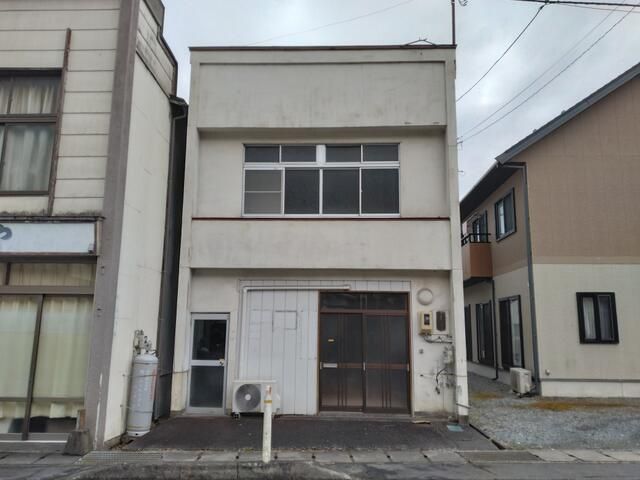 Ichinoseki 4DK House with Garden, 900k Yen - Thumbnail 3