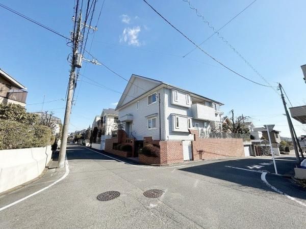 4SLDK Detached House for Sale in Tama City, Tokyo - Thumbnail 3