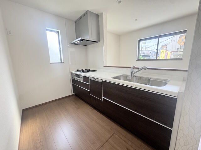 New 3LDK House in Matsubara, Osaka - 2025 Completion - Thumbnail 4