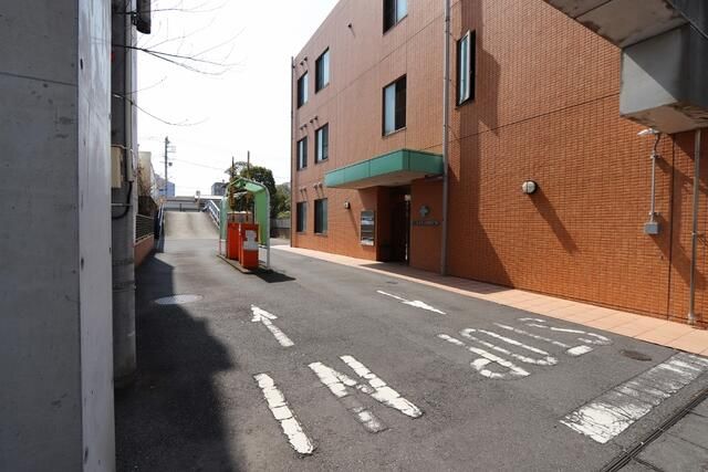 Sakura Medical Building Commercial Space for Rent in Tsuchiura - Thumbnail 3