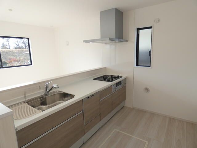 New Build 4SLDK House in Tamamura, Gunma - Thumbnail 4