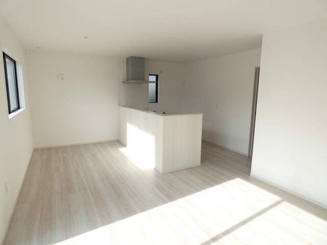 New Build 4SLDK House in Tamamura, Gunma - Thumbnail 3