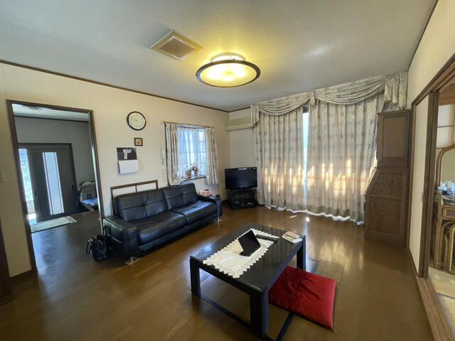 2LDK House for Sale in Higashitaniyama, Kagoshima - Thumbnail 3