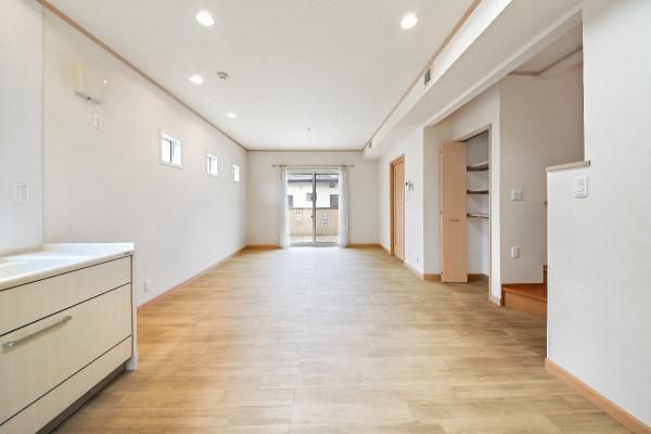 5LDK House with Loft for Sale in Kashiwa, Chiba - Image 22