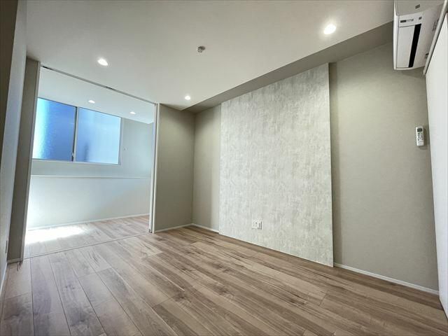 10-Unit Apartment Building for Sale in Takaoka, Toyama - Thumbnail 2