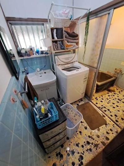 5DK Country House with Land in Hidaka Village, Kochi — Bathroom, Hidaka, Kochi