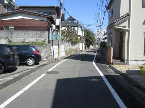 12-Unit Apartment Building for Sale in Tachikawa, Tokyo - Thumbnail 3
