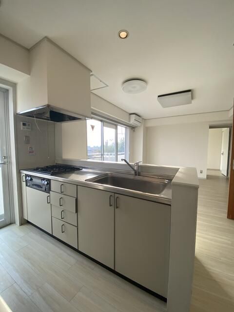 14-Unit RC Apartment Building for Sale in Funabashi, Chiba - Thumbnail 2