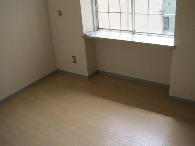 Aerasu Hirama Rental Apartment in Kawasaki Nakahara Ward - Thumbnail 2