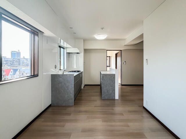4LDK Apartment for Rent in Nerima, Tokyo – 93 sqm Near Toshimaen - Thumbnail 3