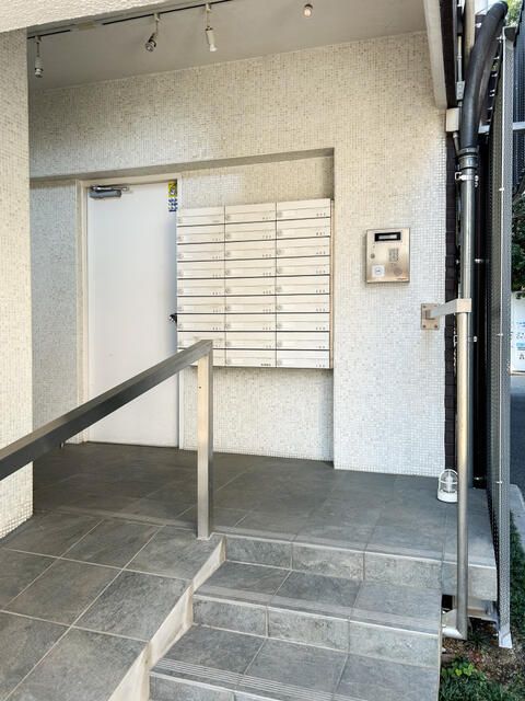 4LDK Apartment for Rent in Nerima, Tokyo – 93 sqm Near Toshimaen - Thumbnail 2