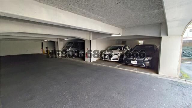 12-Space Parking Lot Investment in Chofu, Tokyo - Thumbnail 3