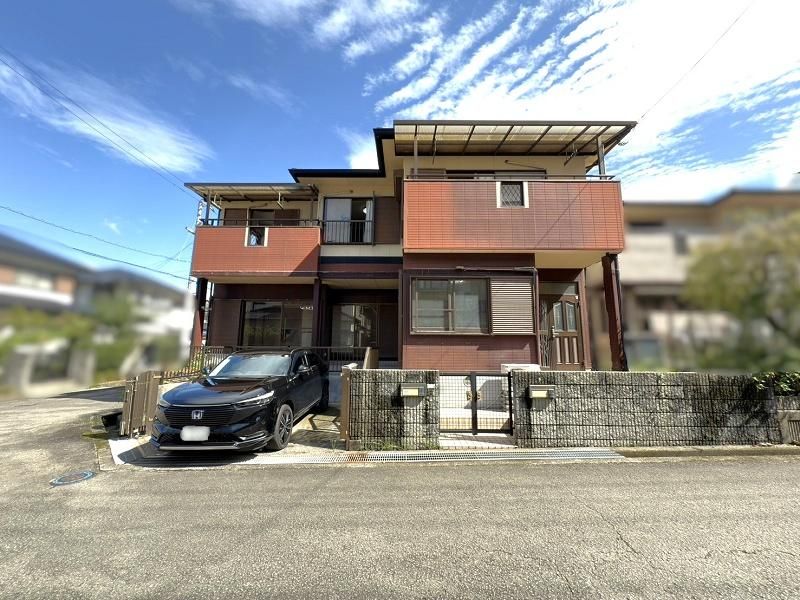 8SLDK House for Sale in Ino, Kochi - Ideal for Multi-Generational Living - Thumbnail 2