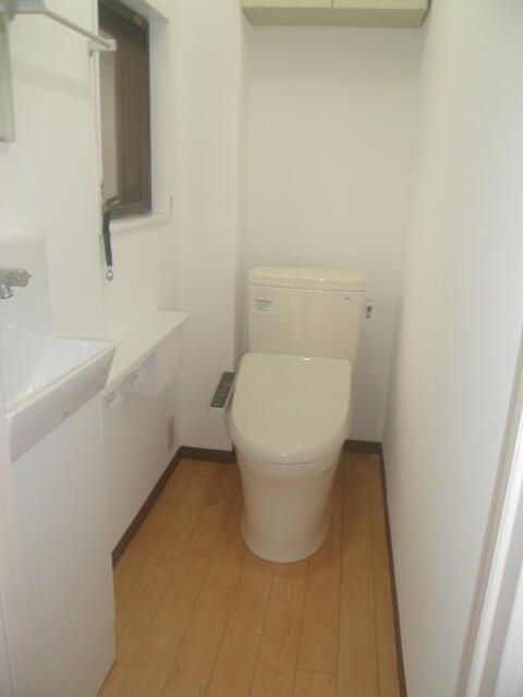 Office for Rent in Sagamihara, Kanagawa - 27.96 sqm - Thumbnail 4