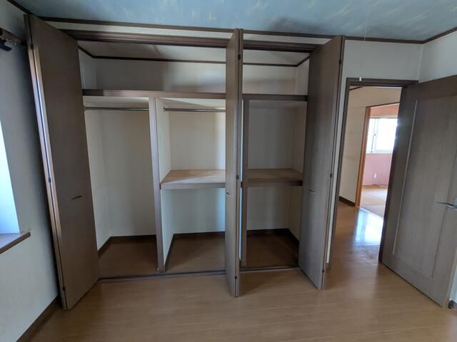 5LDK Detached House for Sale in Aomori City, Aomori - Thumbnail 4