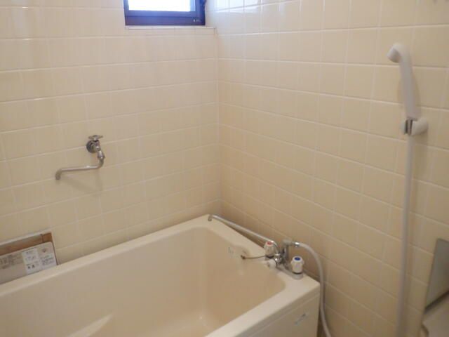 1K Apartment for Rent in Kasukabe, Saitama - Thumbnail 4