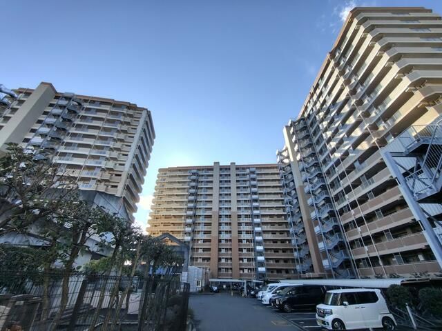 3LDK Apartment in Fujisawa, Kanagawa - 70.46 sqm with Terrace - Thumbnail 4