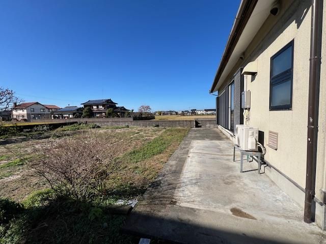 5LDK House for Sale on Large 770sqm Plot in Komatsu, Ishikawa - Thumbnail 4
