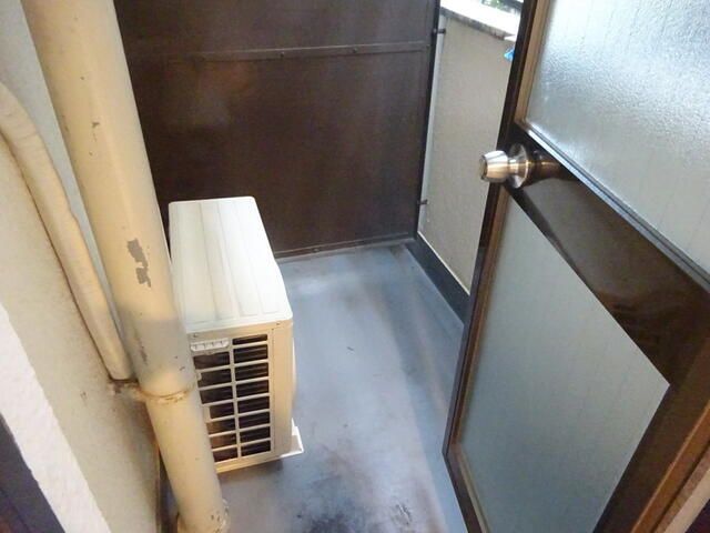 Used 1K Apartment in Nishi Ward, Yokohama, Kanagawa - Thumbnail 4