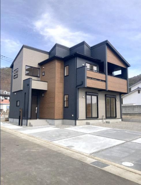 New 4LDK House for Sale in Kofu, Yamanashi - 2026 Completion - Thumbnail 2