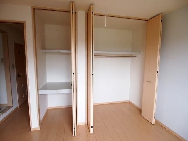 1LDK Apartment for Rent in Kanazawa, Ishikawa - Thumbnail 3