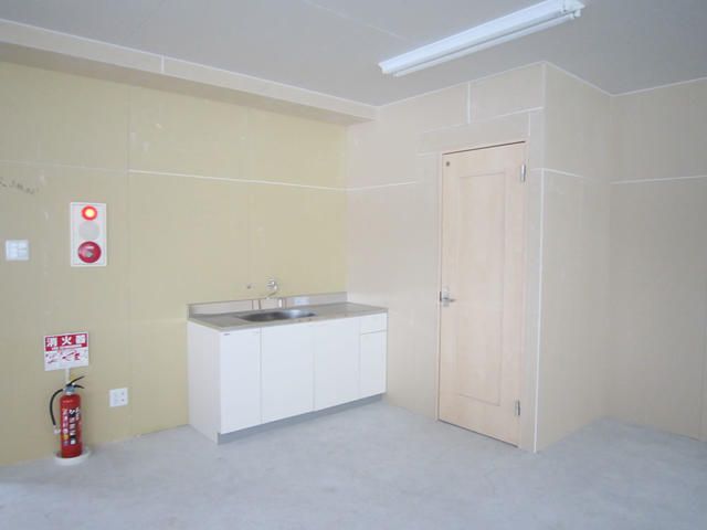 Office for Rent in Yamagata City 88.74 sqm - Thumbnail 4