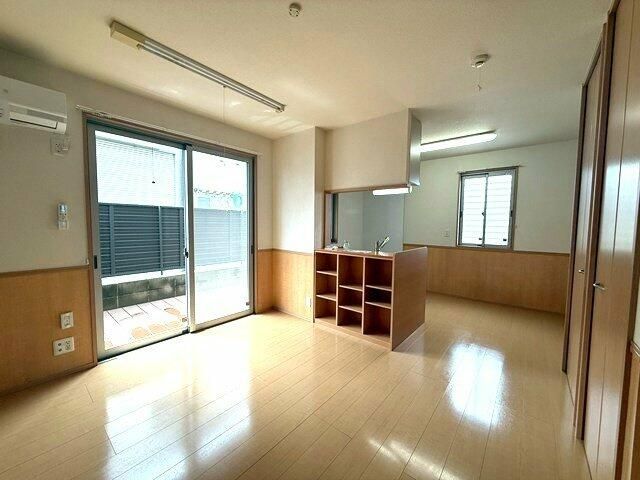 1LDK Apartment for Rent in Kawasaki, Kanagawa - 45.80 sqm - Thumbnail 2