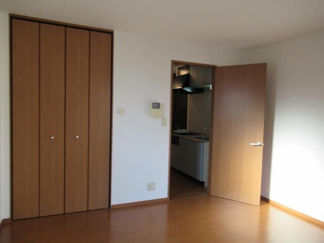Studio Apartment for Rent in Chigasaki, Kanagawa - Thumbnail 4