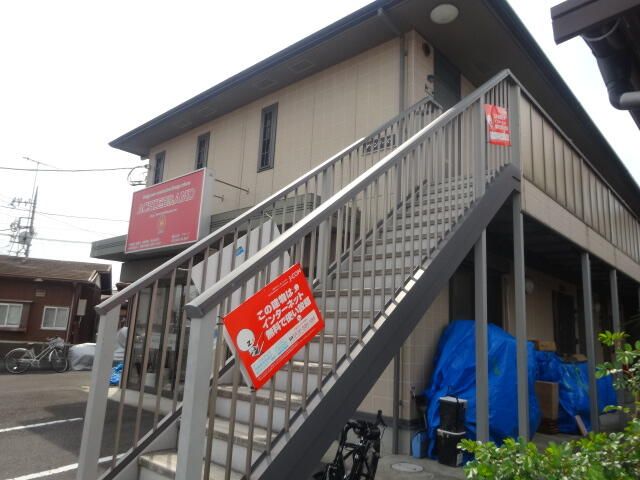 Studio Apartment for Rent in Chigasaki, Kanagawa - Thumbnail 2