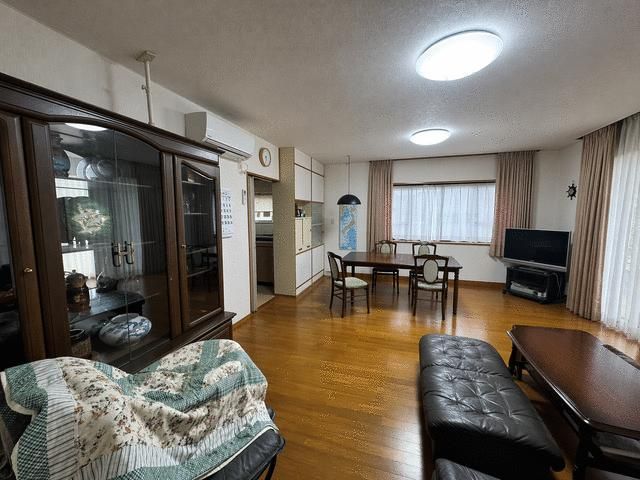 Spacious 3SLDK House in Tateyama, Chiba with Large Garden - Thumbnail 3
