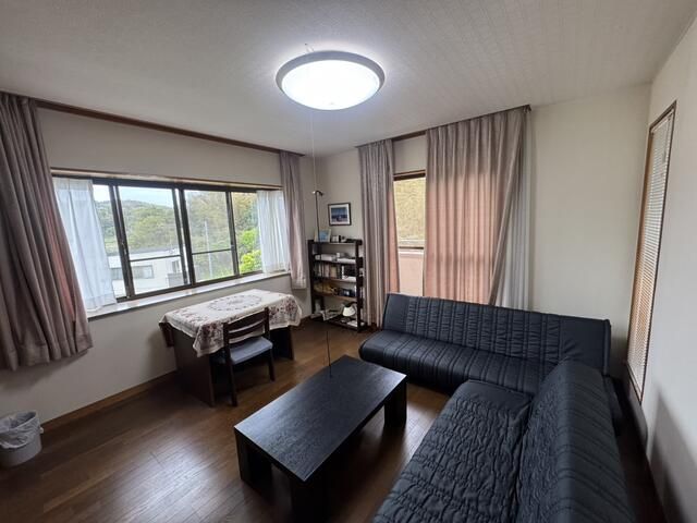 Spacious 3SLDK House in Tateyama, Chiba with Large Garden - Thumbnail 4