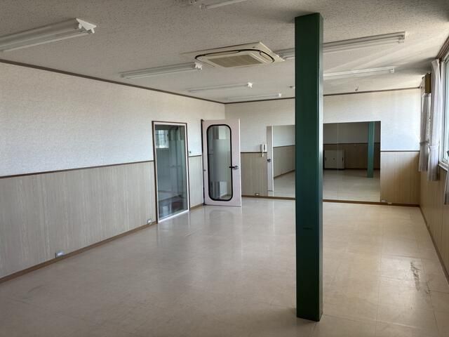 Commercial Space for Rent in Ryugasaki, Ibaraki - 147 sqm - Thumbnail 3