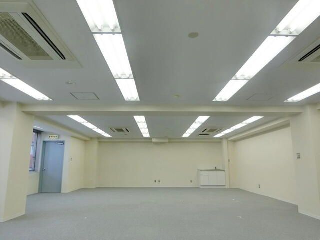 Yokosuka Office for Rent - 129.74 sqm in SRC Building - Thumbnail 3