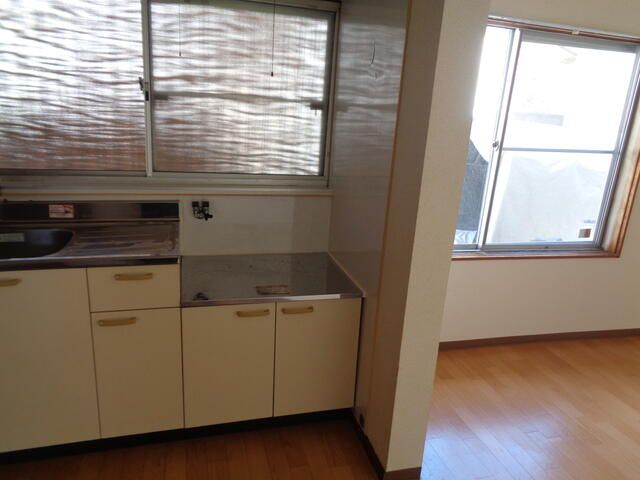 2DK Rental House in Nagano City with Free Parking - Thumbnail 2