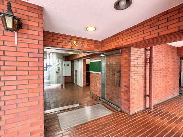 View Kumegawa 74.3sqm Apartment for Sale Near Kumegawa Station - Thumbnail 4