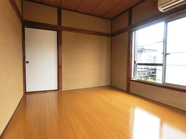 Shimotsuki-so 2K Apartment for Rent in Higashikurume, Tokyo - Thumbnail 2