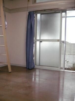 1K Apartment for Rent in Yokosuka, Kanagawa - 16.56 sqm - Thumbnail 4