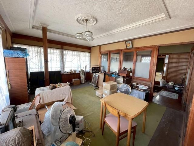 1937 10DK House on 587 sqm Land in Onomichi, Hiroshima - Image 2